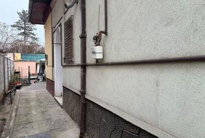 Casă cu 2 camere în 1 Mai - 6
