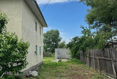 Casa cu etaj de vanzare sat Beresti, com. Sascut, jud. Bacau - 6