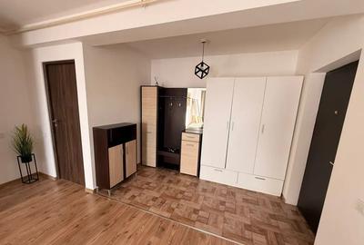Garsonieră decomandată în Florești - 2