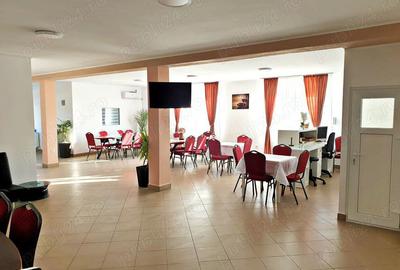 Casă cu 6 camere în Central - 1