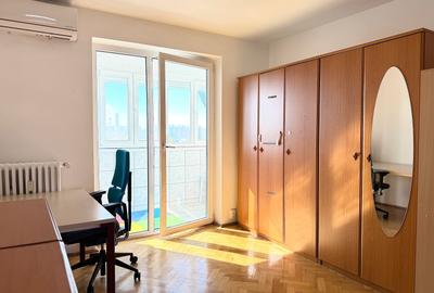 Apartament cu 3 camere semidecomandat în Titan - 3