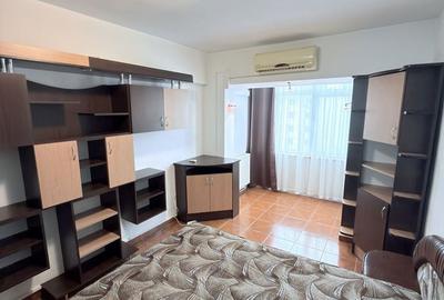 Apartament cu 3 camere decomandat în Central - 4