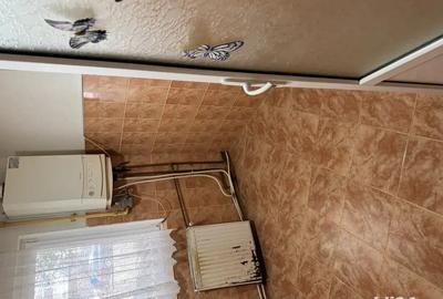 Vanzare apartament 4 camere - 1