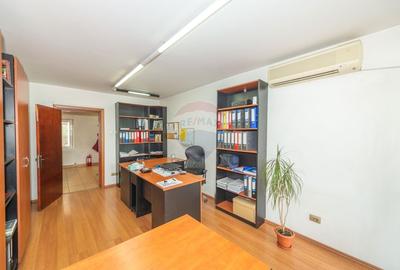 Apartament cu 3 camere decomandat în Titulescu - 14