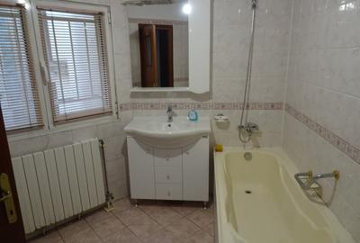 Bloc tip boutique, constr. 2000, parcare subterana si 2 intrari - 22