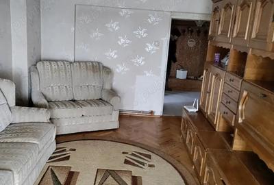 Apartament cu 2 camere decomandat în Bârlad - 9