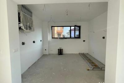 Casă cu 4 camere cu Teren 440 Mp în Băneasa - 9