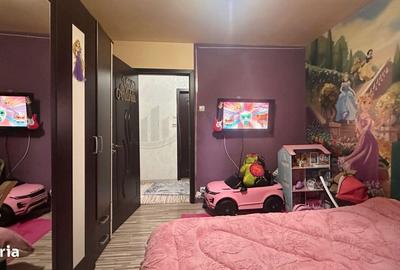 Apartament cu 2 camere, mobilat în Tei