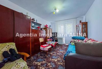 Apartament cu 2 camere decomandat în Micro 15 - 13