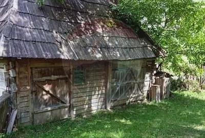 Casă cu 2 camere cu Teren 7295 Mp în Desești - 4