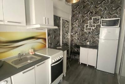 Spațiu comercial, de 60 mp, în Eroii Revoluției - 15