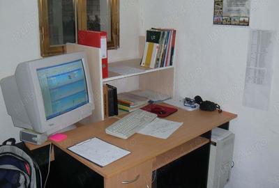 Inchiriem cladirea industrial de 2200 mp. - 1