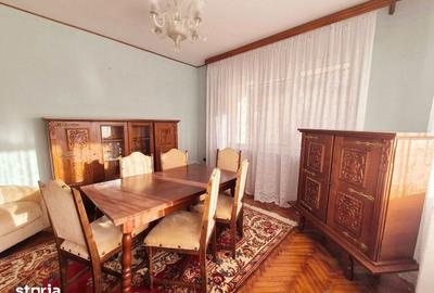 Casă cu 5 camere cu Teren 3581 Mp în Central - 9