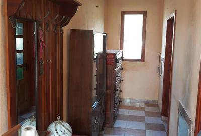 Casă în Mihăești - 2