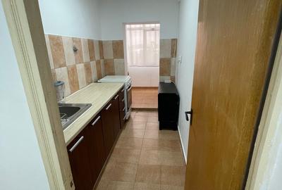 Garsonieră decomandată, mobilată în Dristor - 5