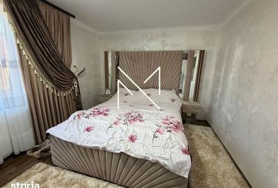 Casă cu 8 camere cu Teren 493 Mp în Dârste - 3