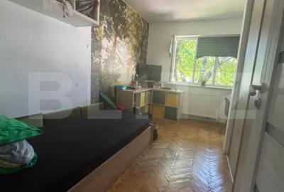Casă cu 7 camere cu Teren 600 Mp în Central - 1
