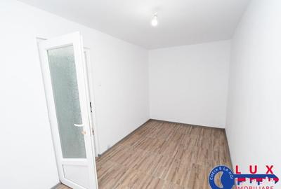 Apartament cu 2 camere semidecomandat în Neptun