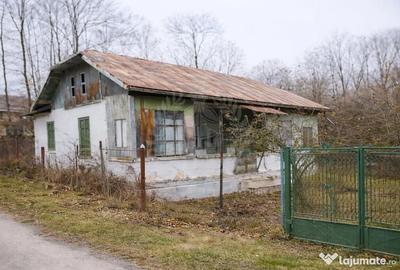 Casă cu 3 camere cu Teren 713 Mp în Central - 7