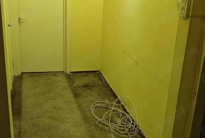 Apartament cu 3 camere semidecomandat în Central - 8