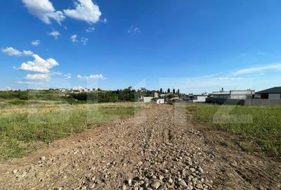 Teren de 477 mp, în Plaiul Vulcanești - 2