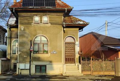 Apartament cu 4 camere semidecomandat în Cetate - 18