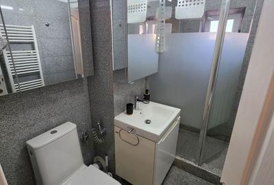 Apartament cu 3 camere decomandat în Central - 8