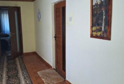 Casă cu 4 camere în Crunți - 4
