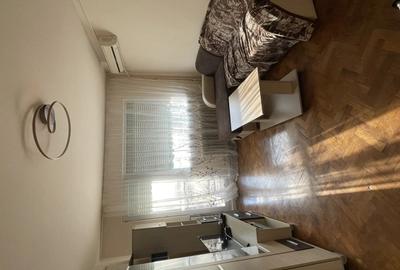 Inchiriez Apartament 3 camere - 1