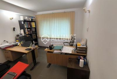 Apartament cu 3 camere decomandat în Central - 10