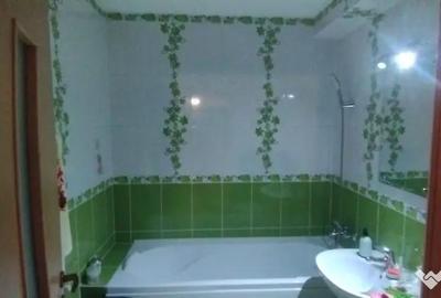 Apartament cu 3 camere decomandat în Central - 3