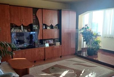 Apartament 2 camere, 56 mp, zona Micro I - 1