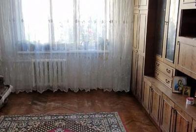 Inchiriez Apartament 3 camere Manastur - 1