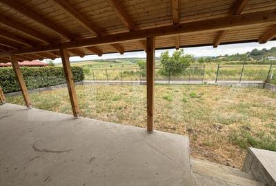 Casa de vanzare zona linistita - 1