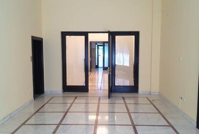 Imobil cu arhitectura - 9