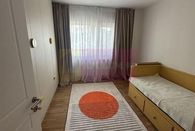 Vanzare apartament 4 camere bd Decebal, metrou - 2