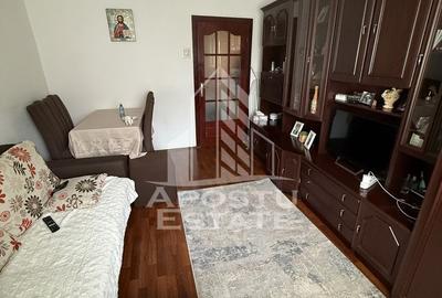 Apartament cu 2 camere decomandat, mobilat în Buziașului