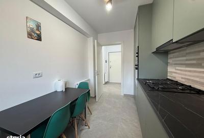 Apartament cu 3 camere în Tractorul - 24
