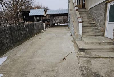 Casă cu 4 camere în Bumbești-Pițic - 5