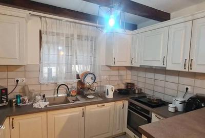 Casă cu 4 camere în Hunedoara - 2