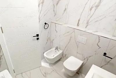 Apartament cu 3 camere semidecomandat în Central - 3