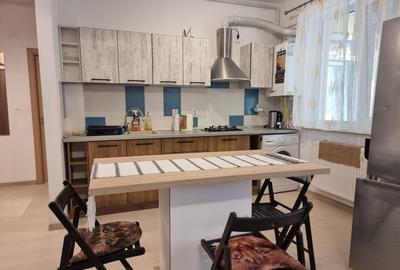 La 2 minute de mare, doua camere decomandate. - 5