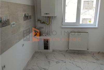 Apartament cu 2 camere decomandat în 1 Decembrie - 7