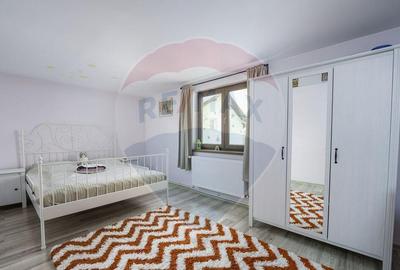 Vila cu 4 camere + terasa + curte + loc de parcare - Bacu... - 13