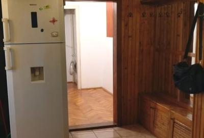 Apartament cu 3 camere decomandat, mobilat în Lipovei - 9