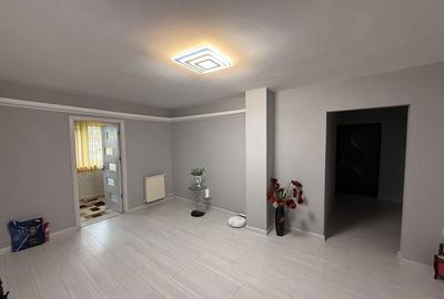 Apartament cu 4 camere decomandat în Radu Negru - 5