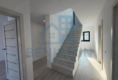 Casă cu 7 camere cu Teren 442 Mp în Bariera Vâlcii - 6