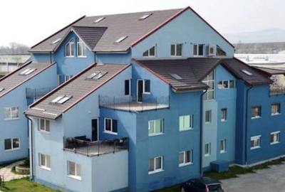 Apartament cu 3 camere decomandat în Central - 2