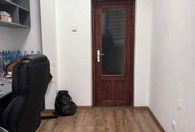 Spațiu comercial, de 10 mp, în Tătărași