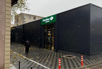 Spațiu comercial, de 326 mp, în Pieții - 6